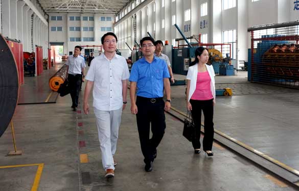 9月10日，溧陽(yáng)市副市長(zhǎng)陳安一行來(lái)上上電纜調(diào)研